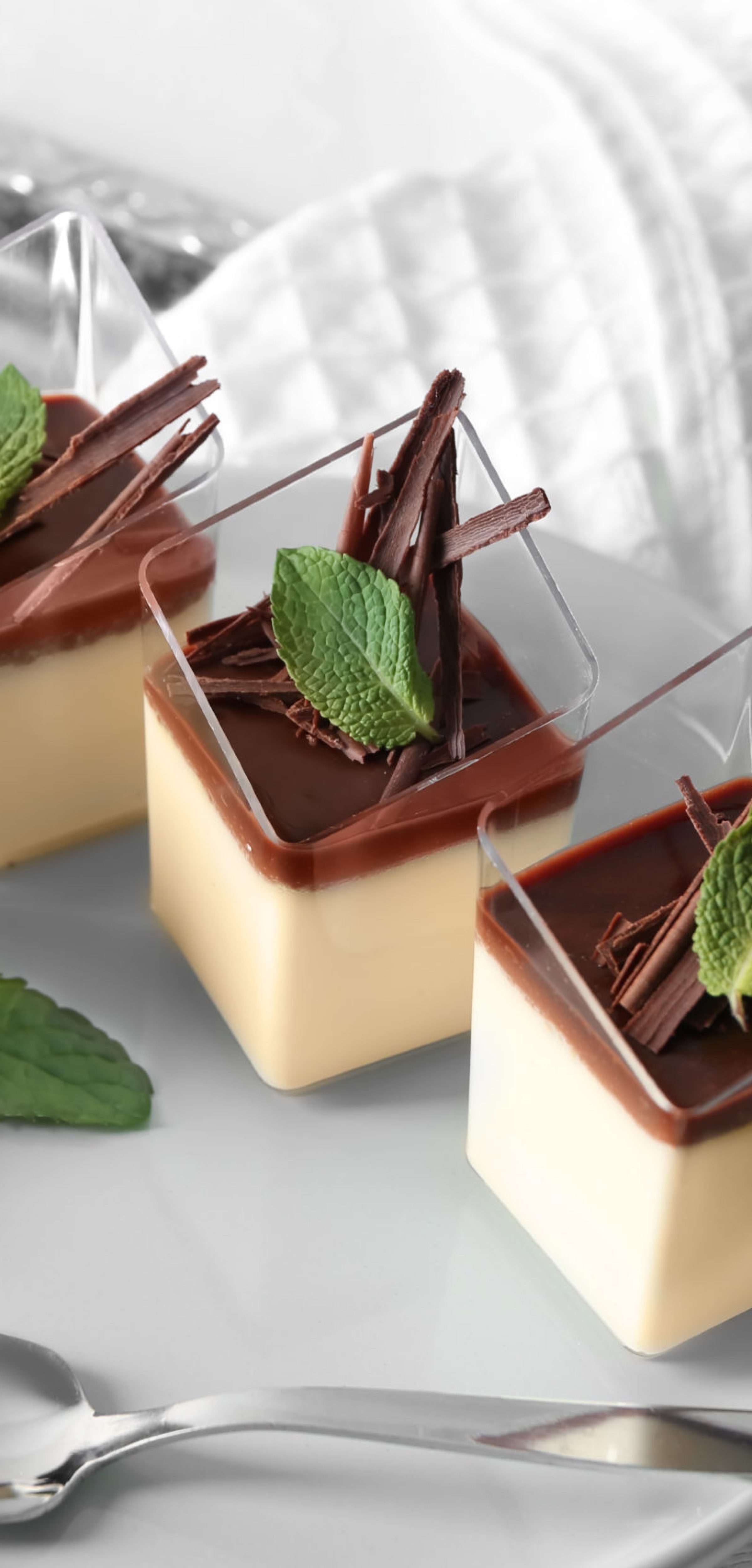 panna cotta menta e cioccolato